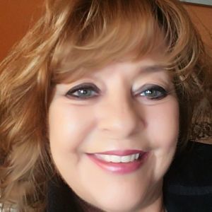 Meet your Posher, Linda